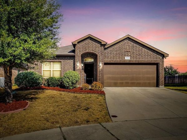 1956 Kachina Lodge Road, Fort Worth, TX 76131
