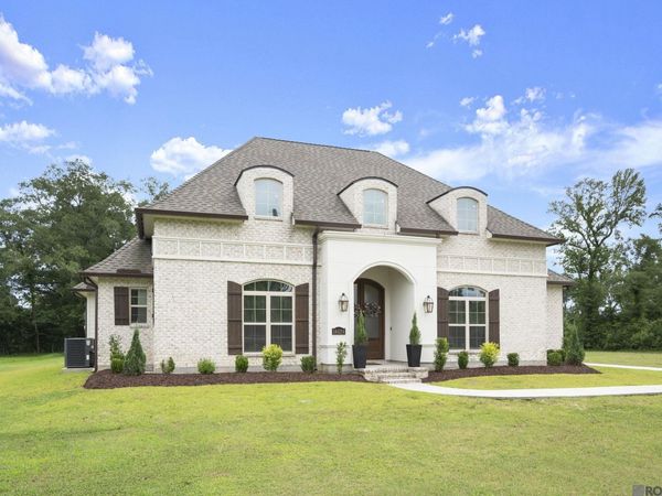 14074 Lovett Rd, Baton Rouge, LA 70818