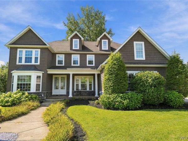 294 N Rockingham, Amherst, NY 14228
