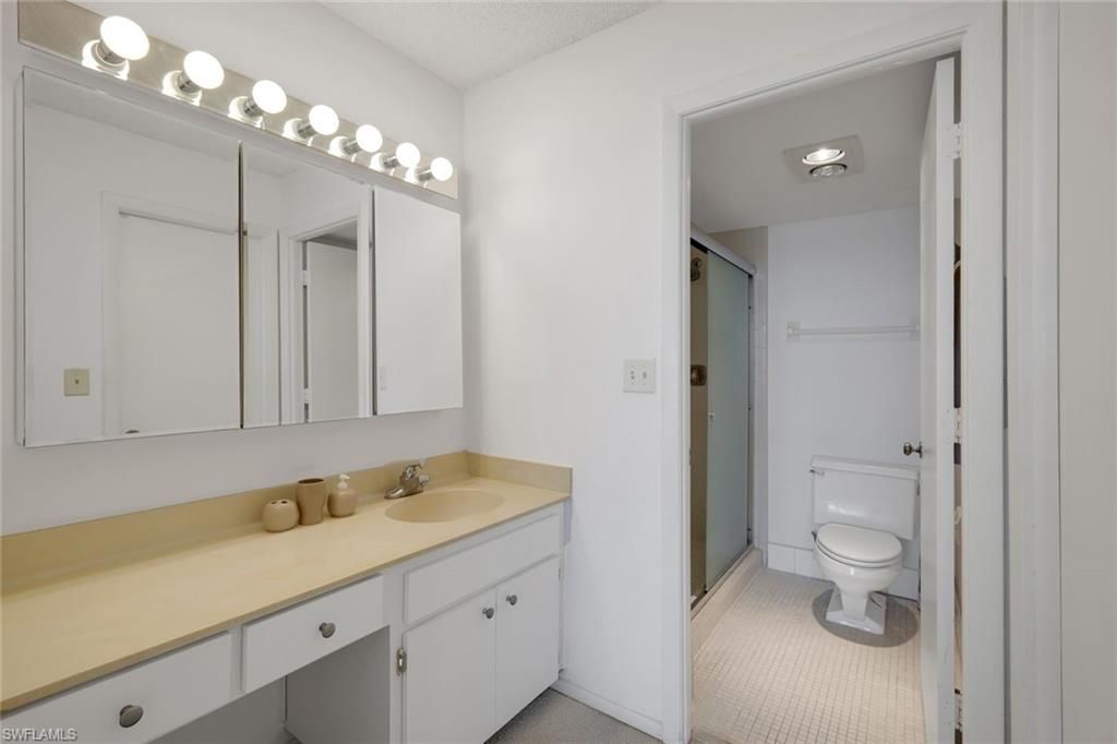 4253 Bay Beach Ln, Unit F1, Fort Myers Beach, FL 33931 Photo