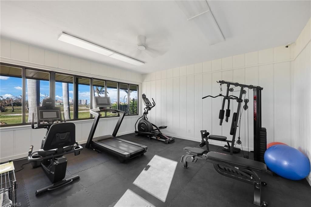 4253 Bay Beach Ln, Unit F1, Fort Myers Beach, FL 33931 Photo