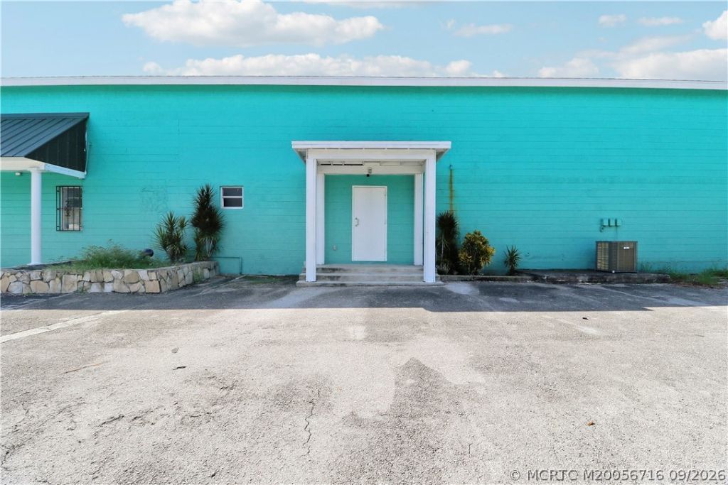 221 N Us Highway 1 Highway, Fort Pierce, FL 34950 Photo