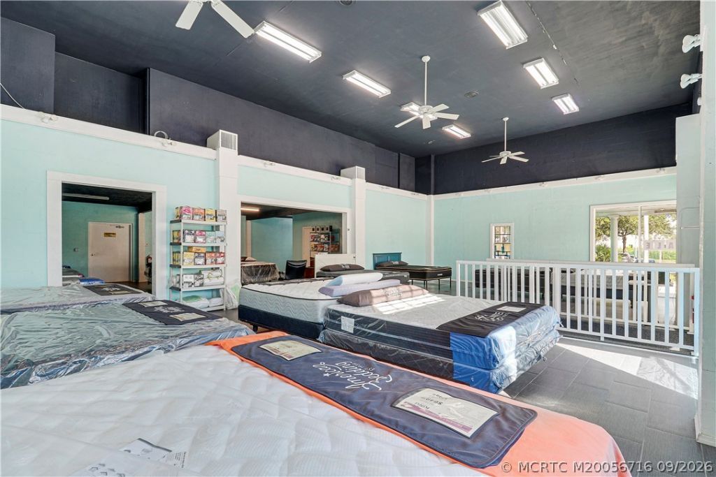 221 N Us Highway 1 Highway, Fort Pierce, FL 34950 Photo