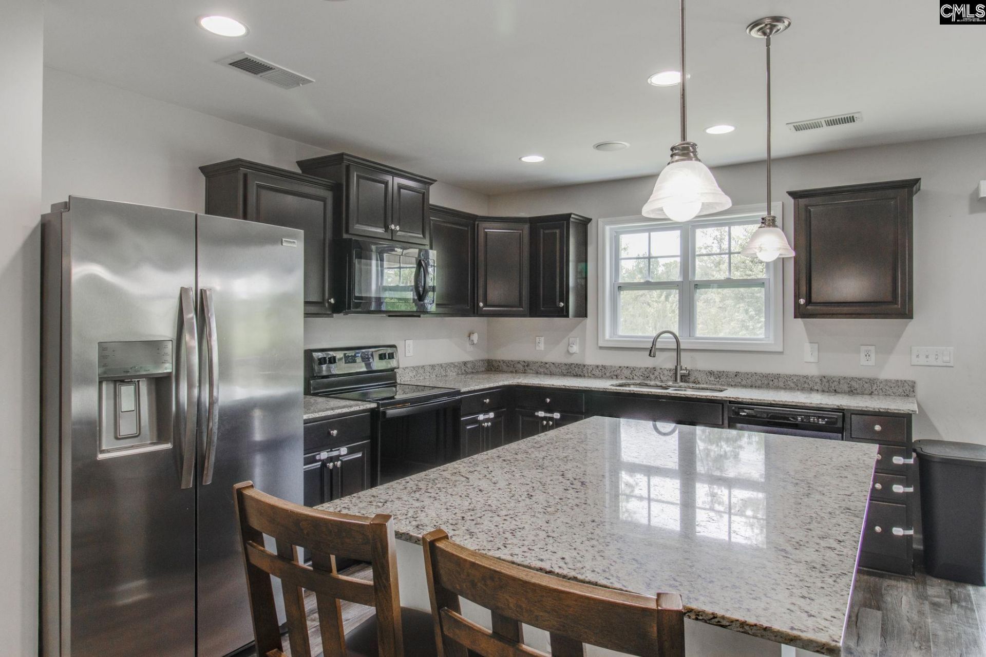 1466 Green Valley Way  Photo 9