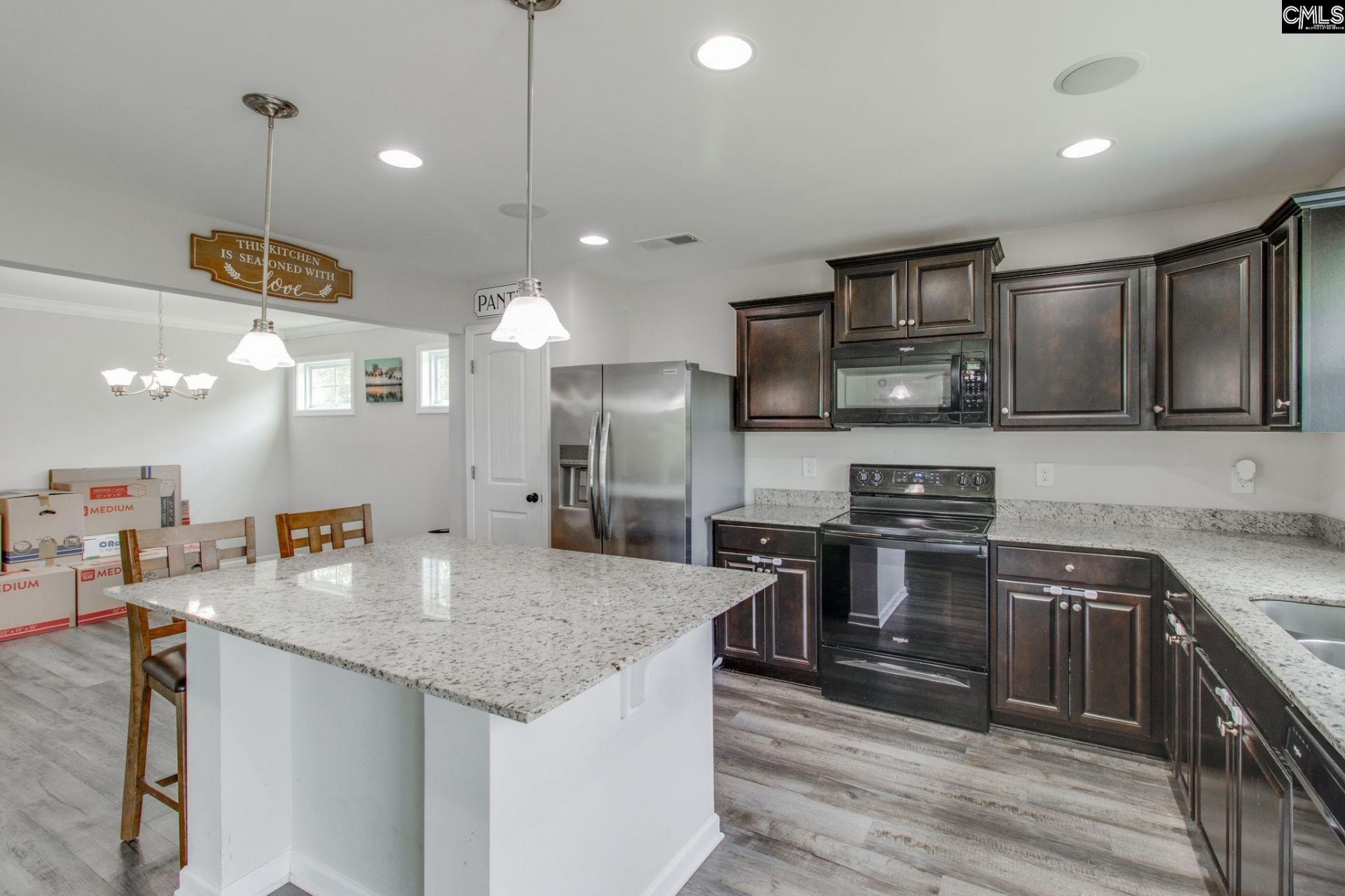 1466 Green Valley Way  Photo 12