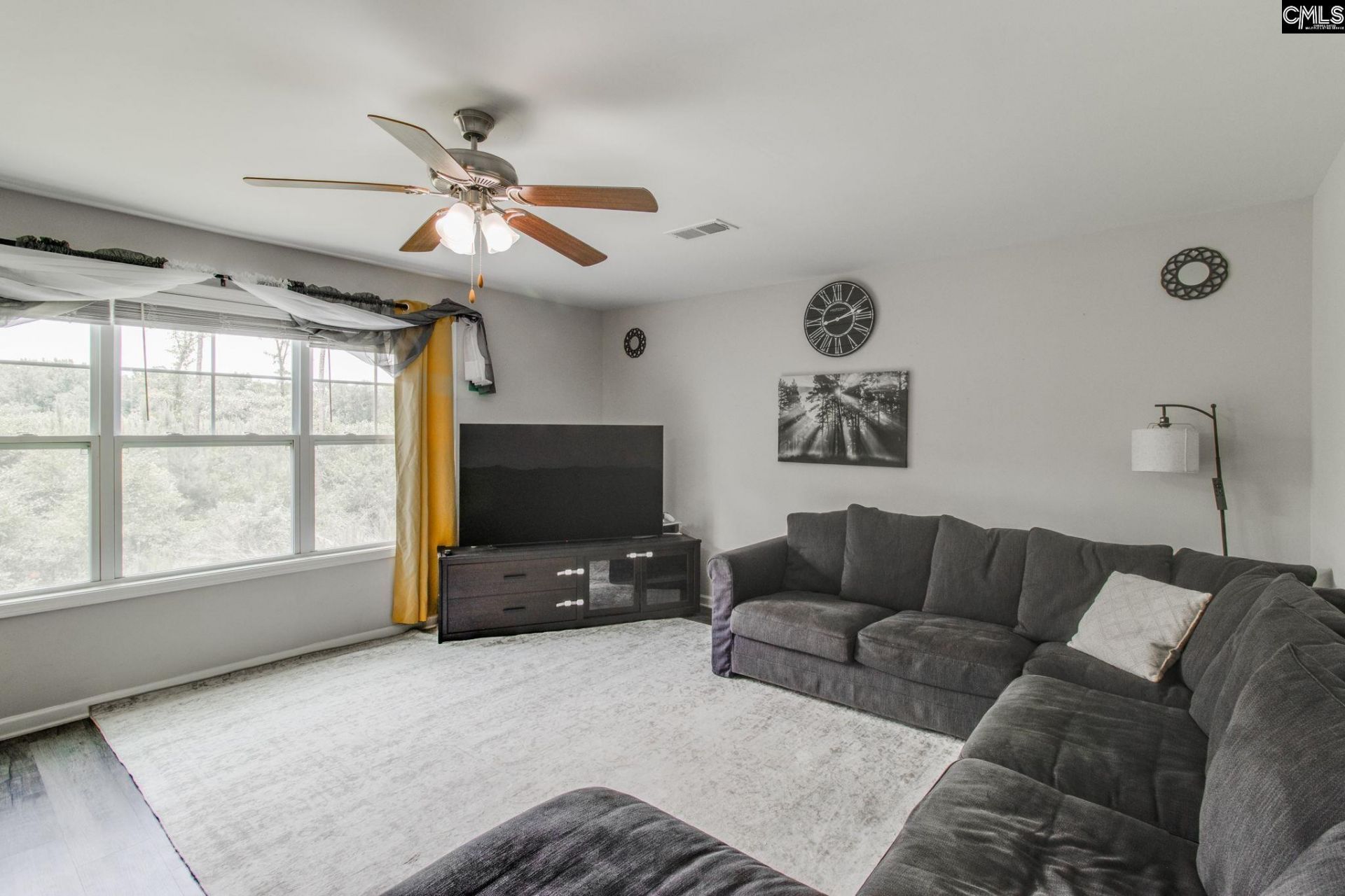 1466 Green Valley Way  Photo 14