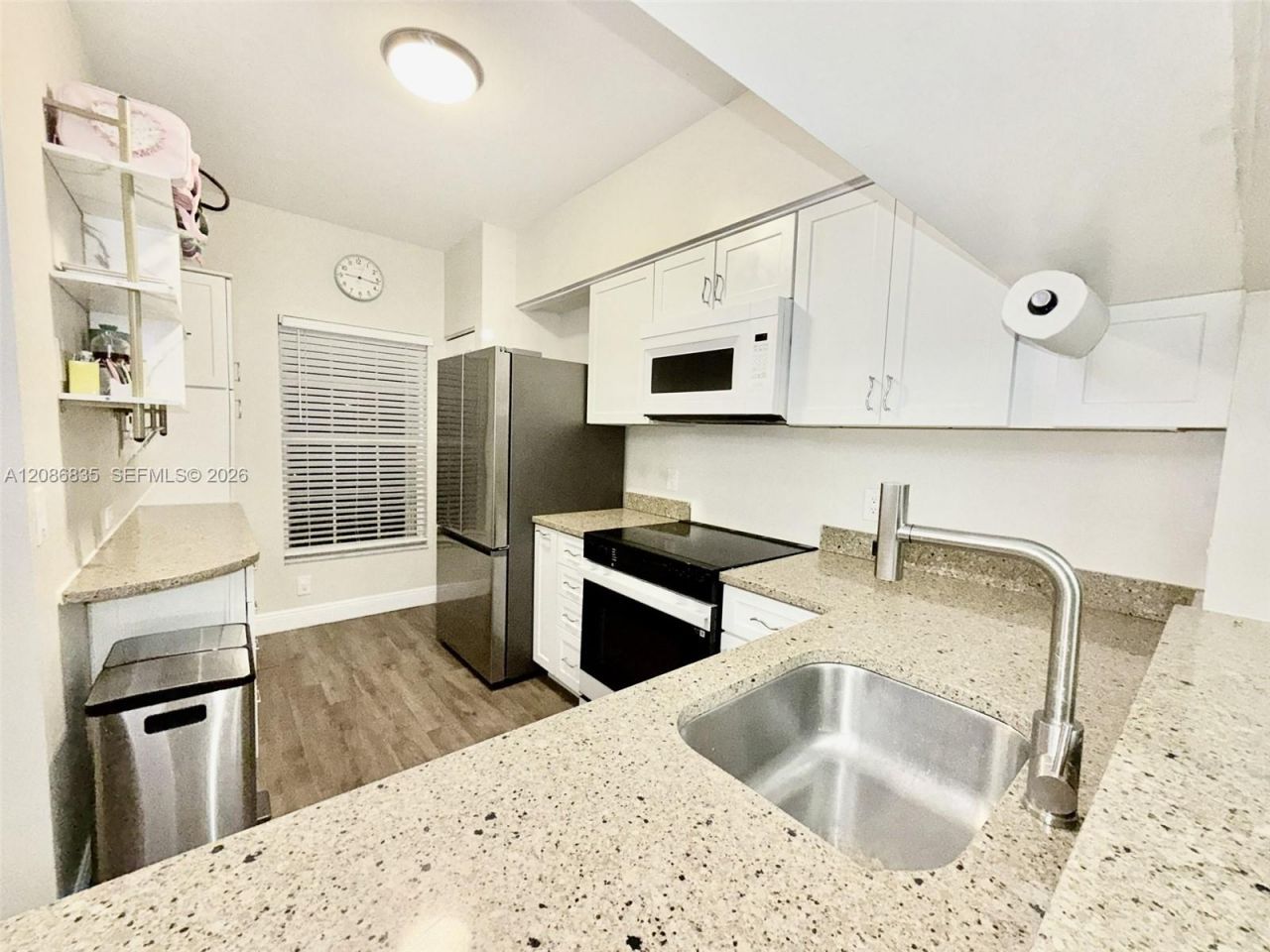 16 Key West Ct, Weston, FL 33326 Photo