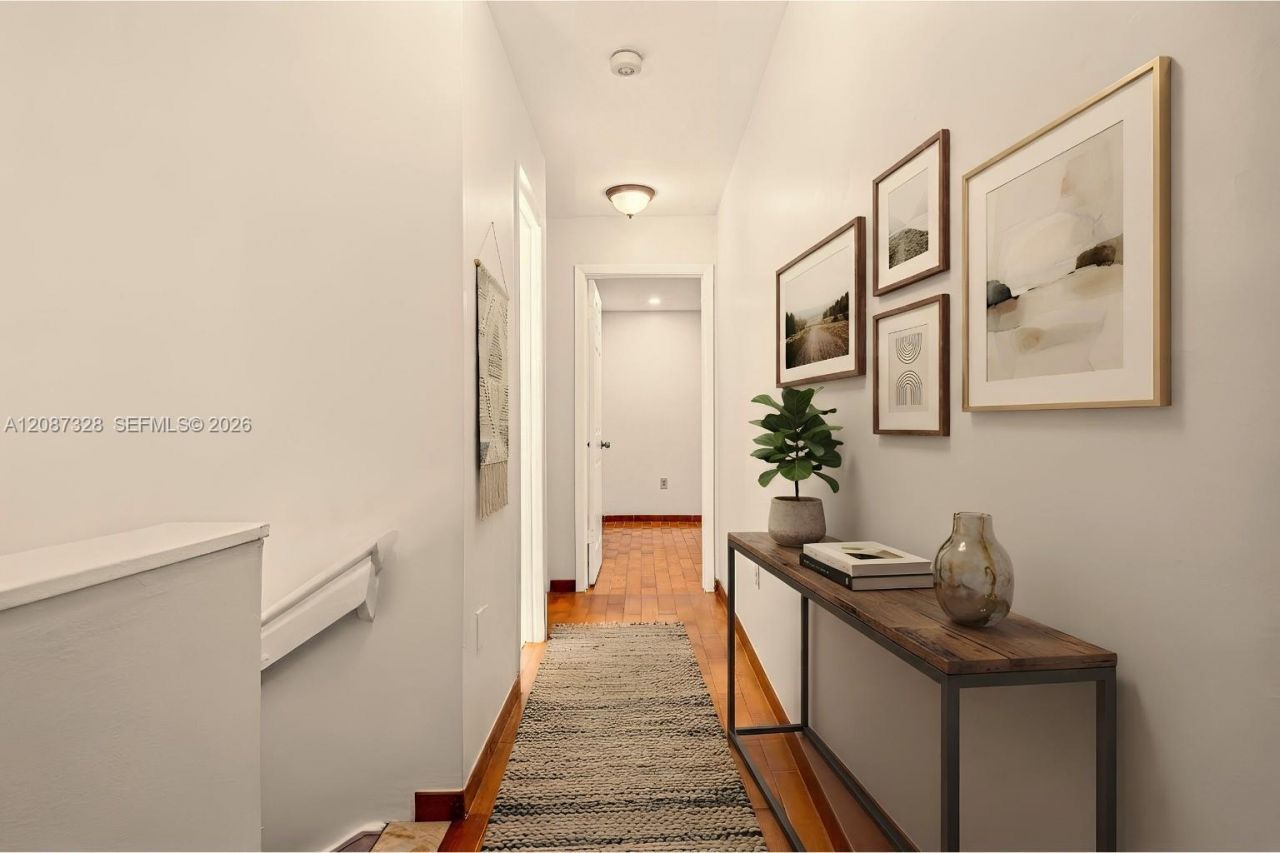 12415 NW 7th Street, Miami, FL 33182 Photo