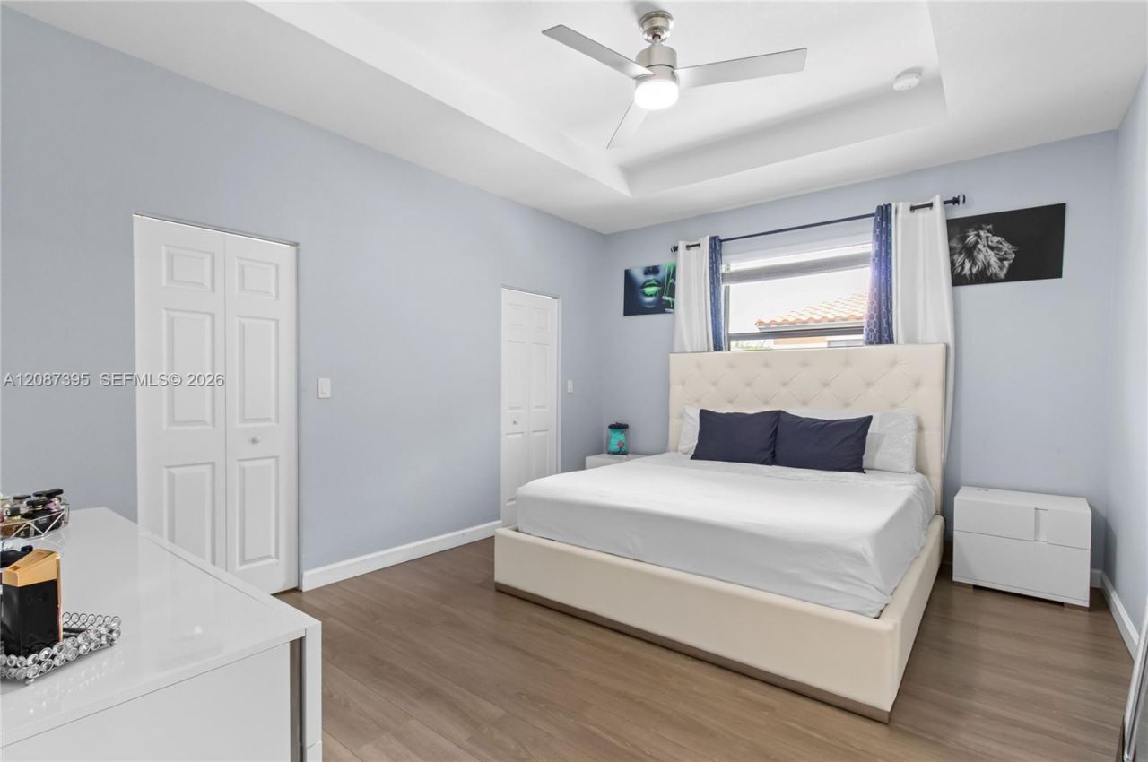 9358 W 33rd Way, Hialeah, FL 33018 Photo