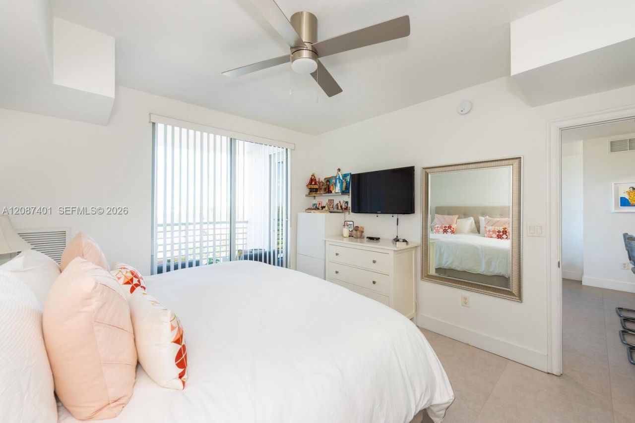 1830 Radius Dr, Unit 709, Hollywood, FL 33020 Photo