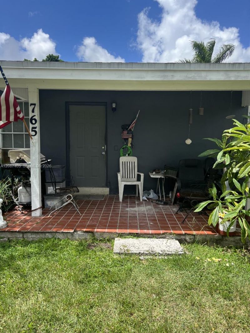 765 NW 12th St, Homestead, FL 33030 Photo