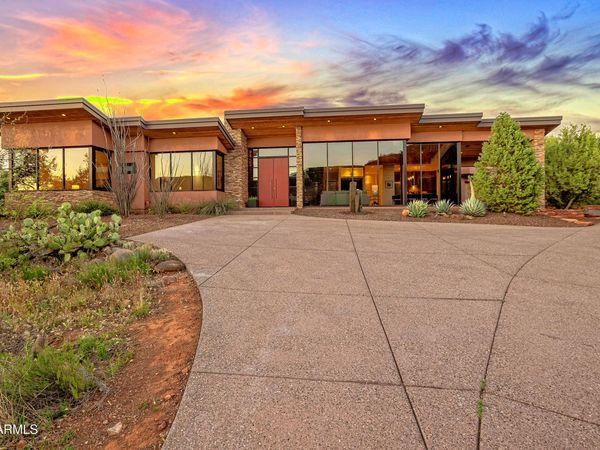 290 Cross Creek Circle, Sedona, AZ 86336