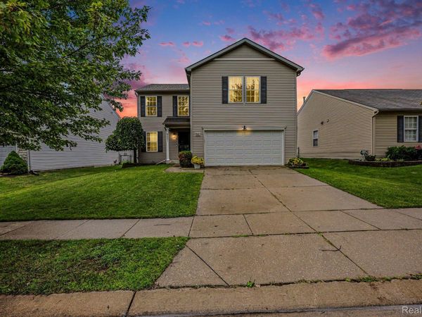8601 Kalamazoo River Drive, Handy Township, Mi 48836