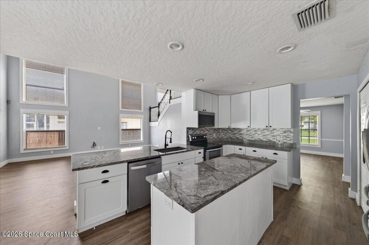 1425 Victoria Boulevard, Rockledge, FL 32955 Photo