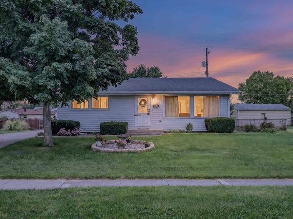 903 Elnora Drive, Fort Wayne, IN 46825