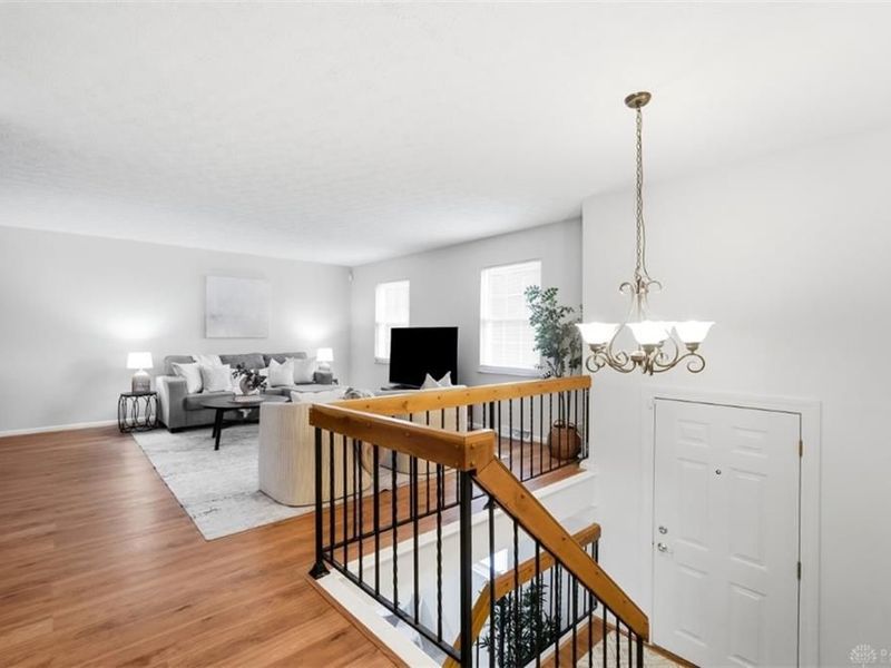 7709 Whitehall Circle, West Chester, OH 45069 Photo 10