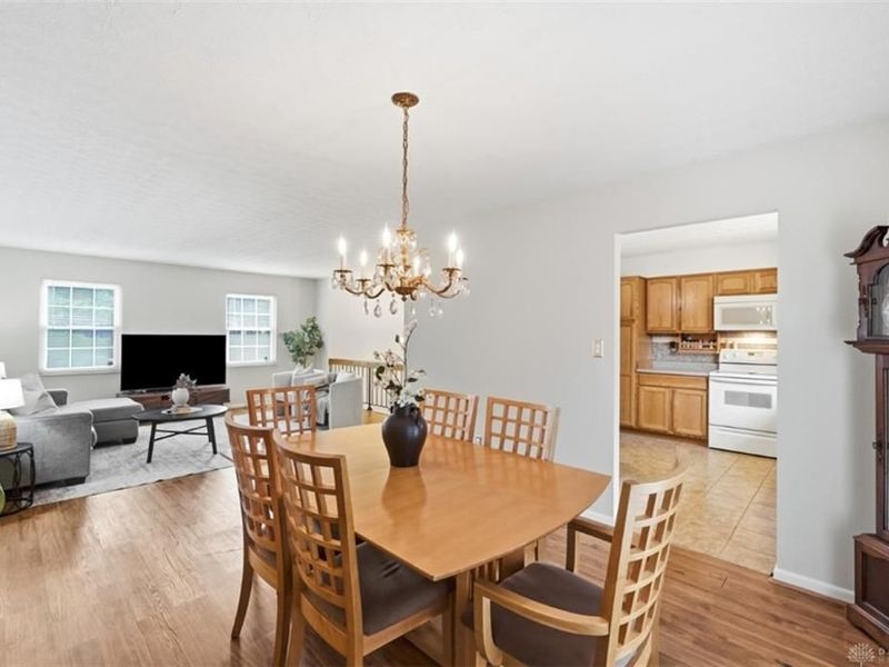 7709 Whitehall Circle, West Chester, OH 45069 Photo 17