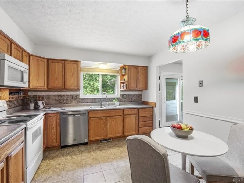 7709 Whitehall Circle, West Chester, OH 45069 Photo 19