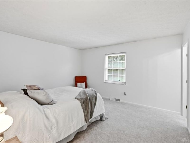 7709 Whitehall Circle, West Chester, OH 45069 Photo 24