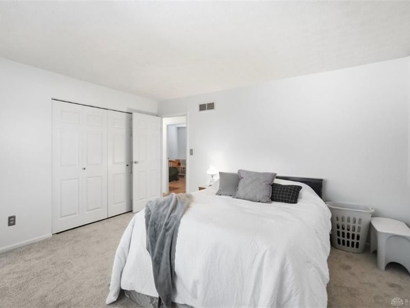 7709 Whitehall Circle, West Chester, OH 45069 Photo 27