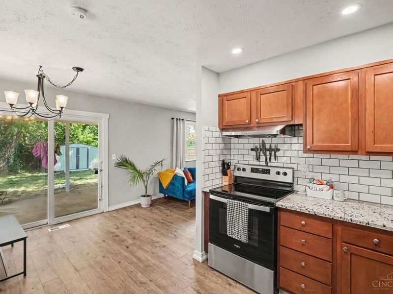 855 Mohican Drive, Loveland, OH 45140 Photo 8