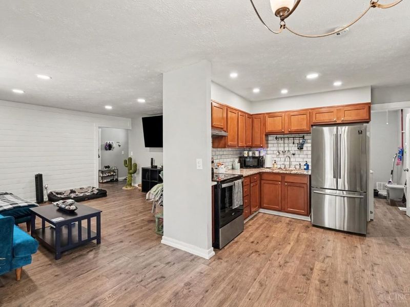 855 Mohican Drive, Loveland, OH 45140 Photo 9