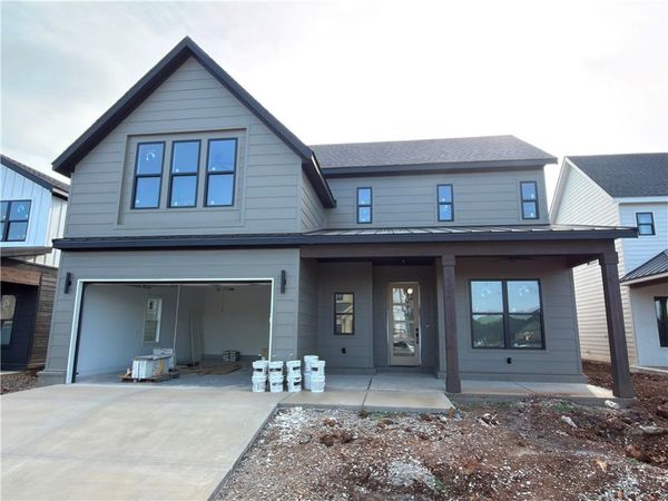 6013 S 41st Street, Rogers, AR 72758