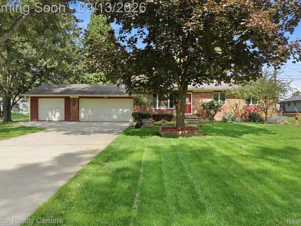 1270 McCoy Street, Wolverine Lake Village, Mi 48390