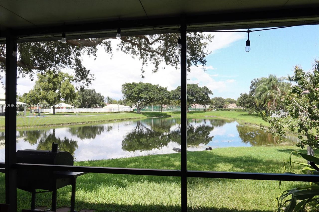 Please Call For Address, Davie, FL 33324 Photo