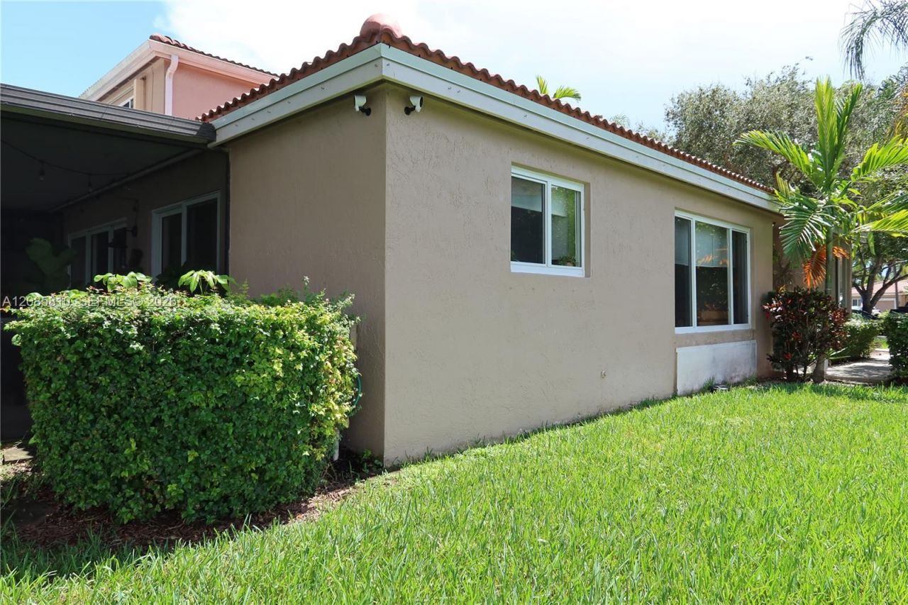 Please Call For Address, Davie, FL 33324 Photo