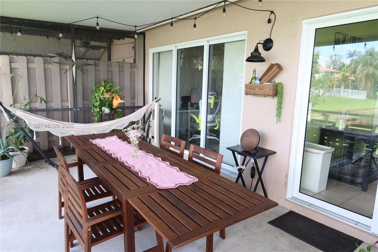 Please Call For Address, Davie, FL 33324 Photo