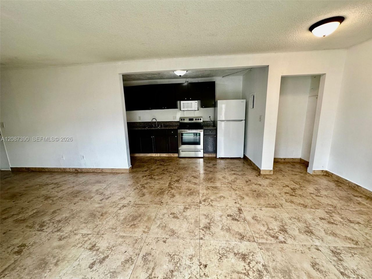 4540 NW 79th Ave, Unit 1B, Doral, FL 33166 Photo