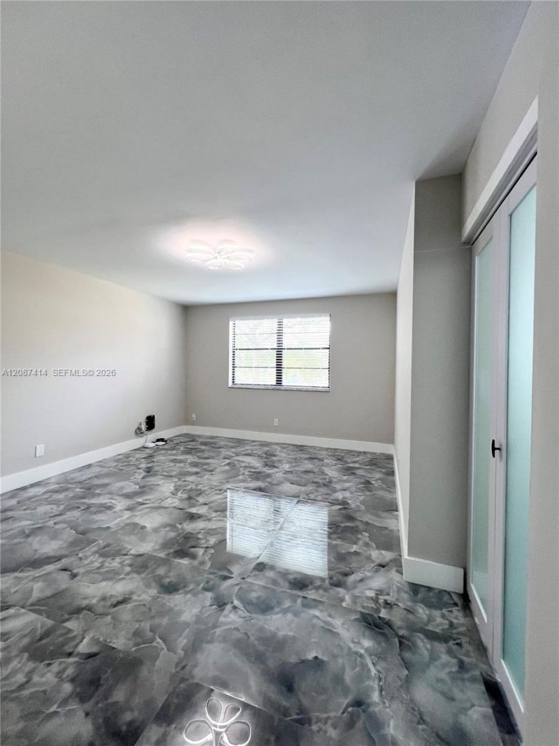 4930 E Sabal Palm Blvd, Unit 206, Tamarac, FL 33319 Photo
