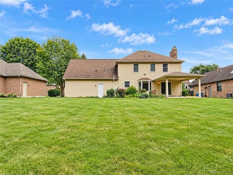 945 Stonehenge Drive, Tipp City, OH 45371 Photo 37