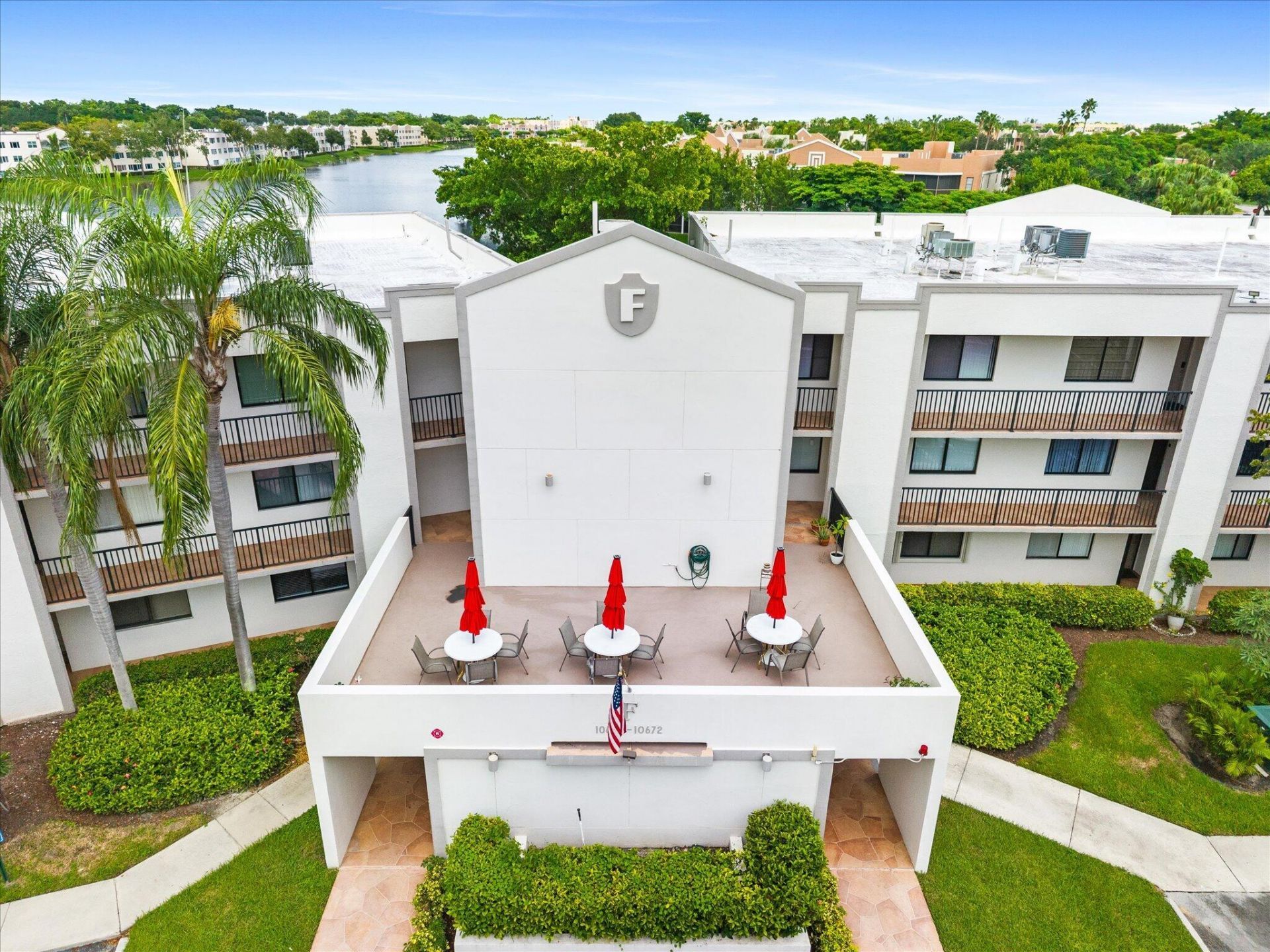 10634 W Clairmont Circle, Tamarac, FL 33321 Photo