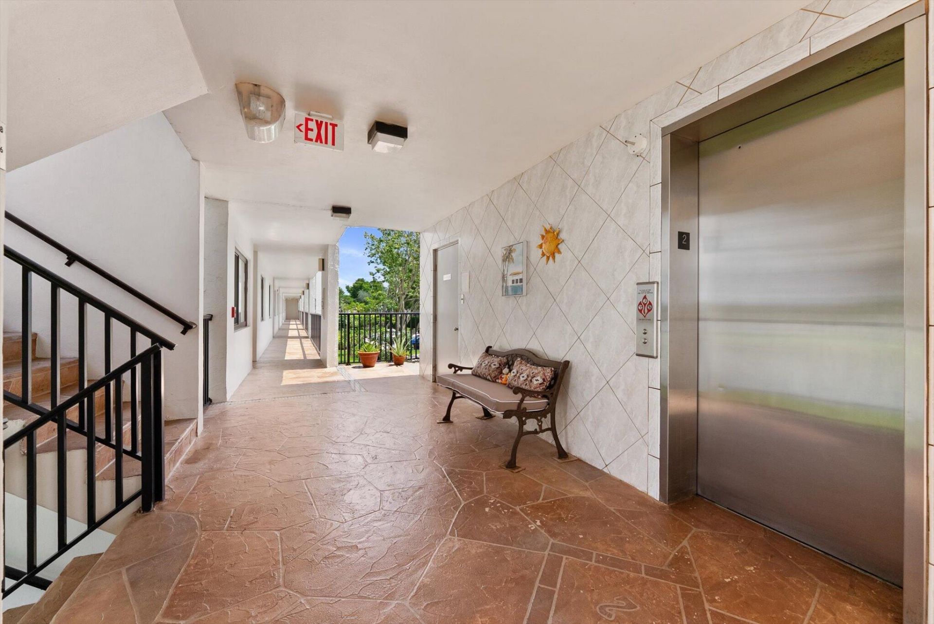 10634 W Clairmont Circle, Tamarac, FL 33321 Photo