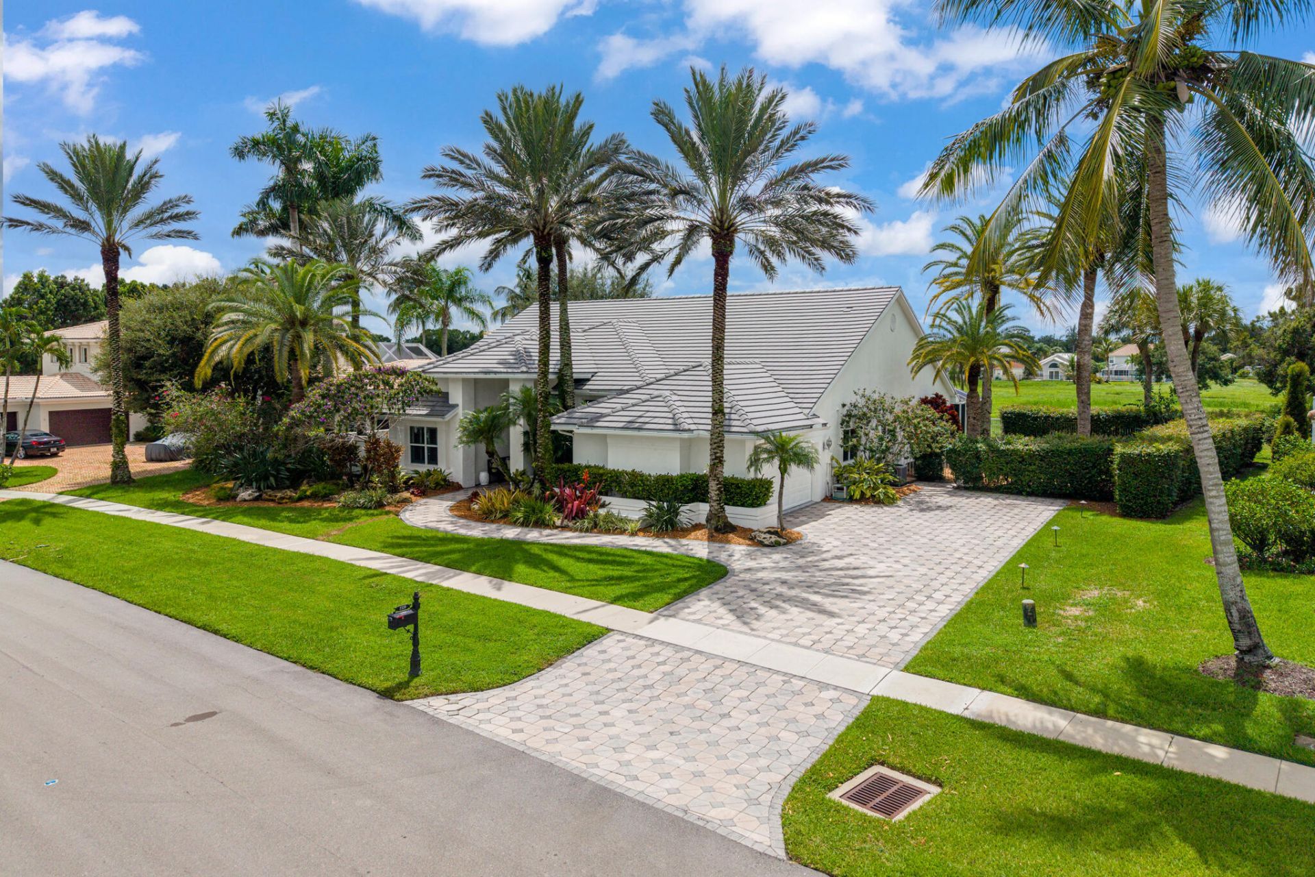 2339 Newbury Drive, Wellington, FL 33414 Photo