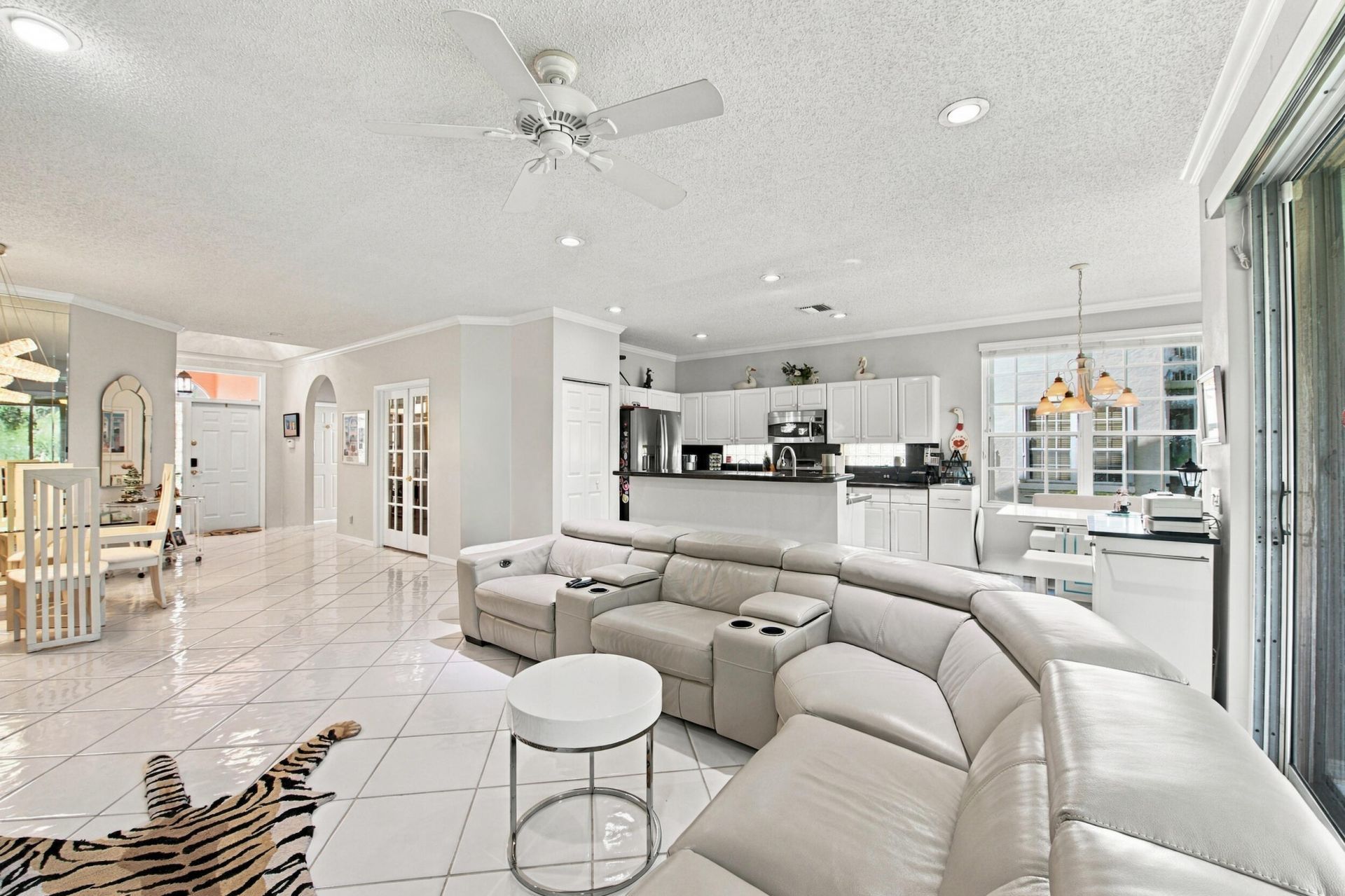 12335 NW 10th Drive, Unit B-5, Coral Springs, FL 33071 Photo