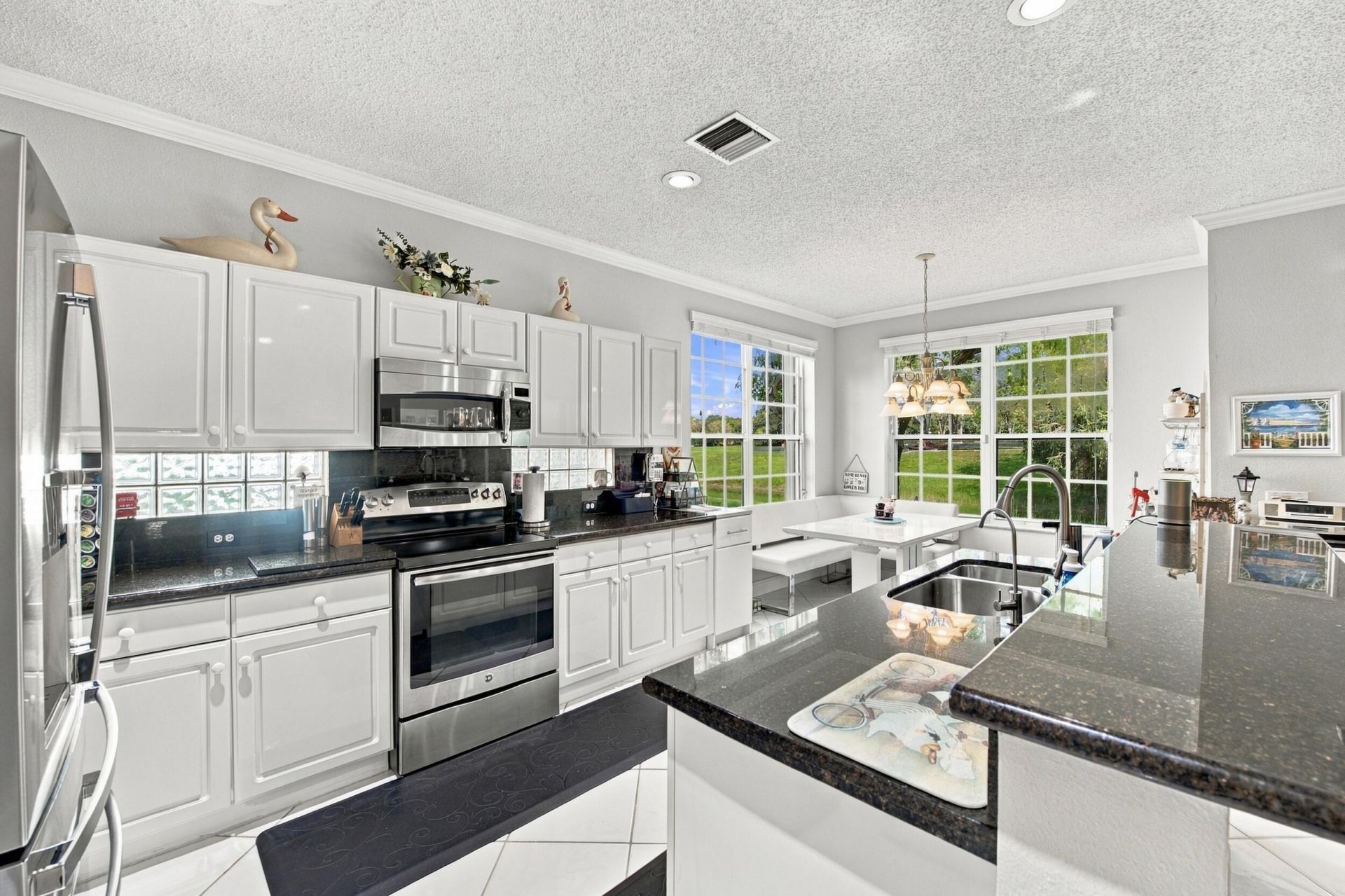 12335 NW 10th Drive, Unit B-5, Coral Springs, FL 33071 Photo