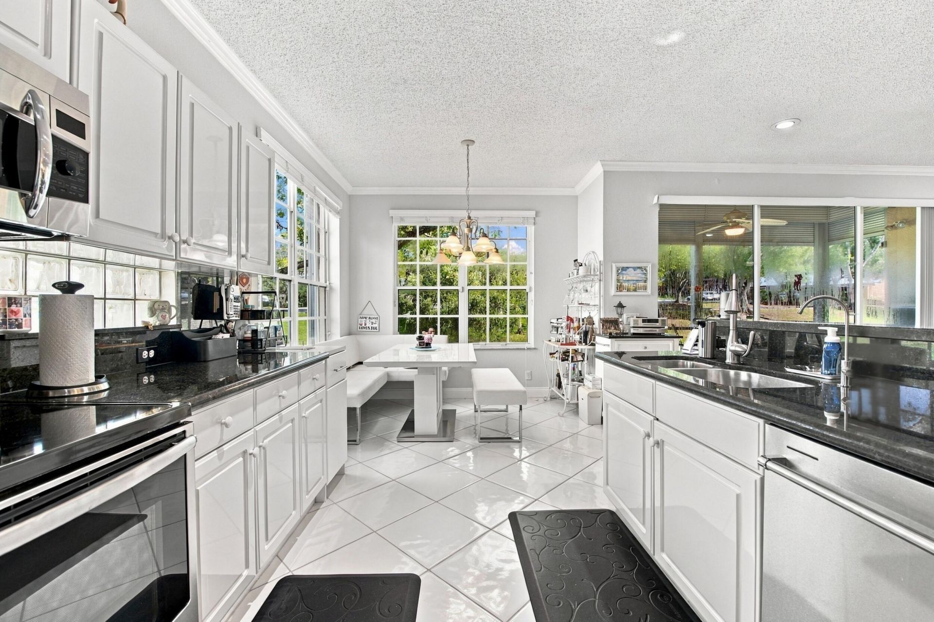 12335 NW 10th Drive, Unit B-5, Coral Springs, FL 33071 Photo