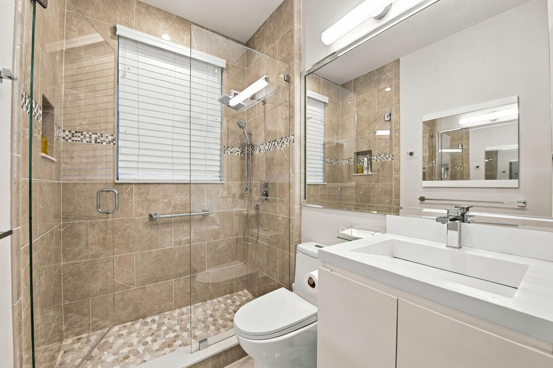 12335 NW 10th Drive, Unit B-5, Coral Springs, FL 33071 Photo