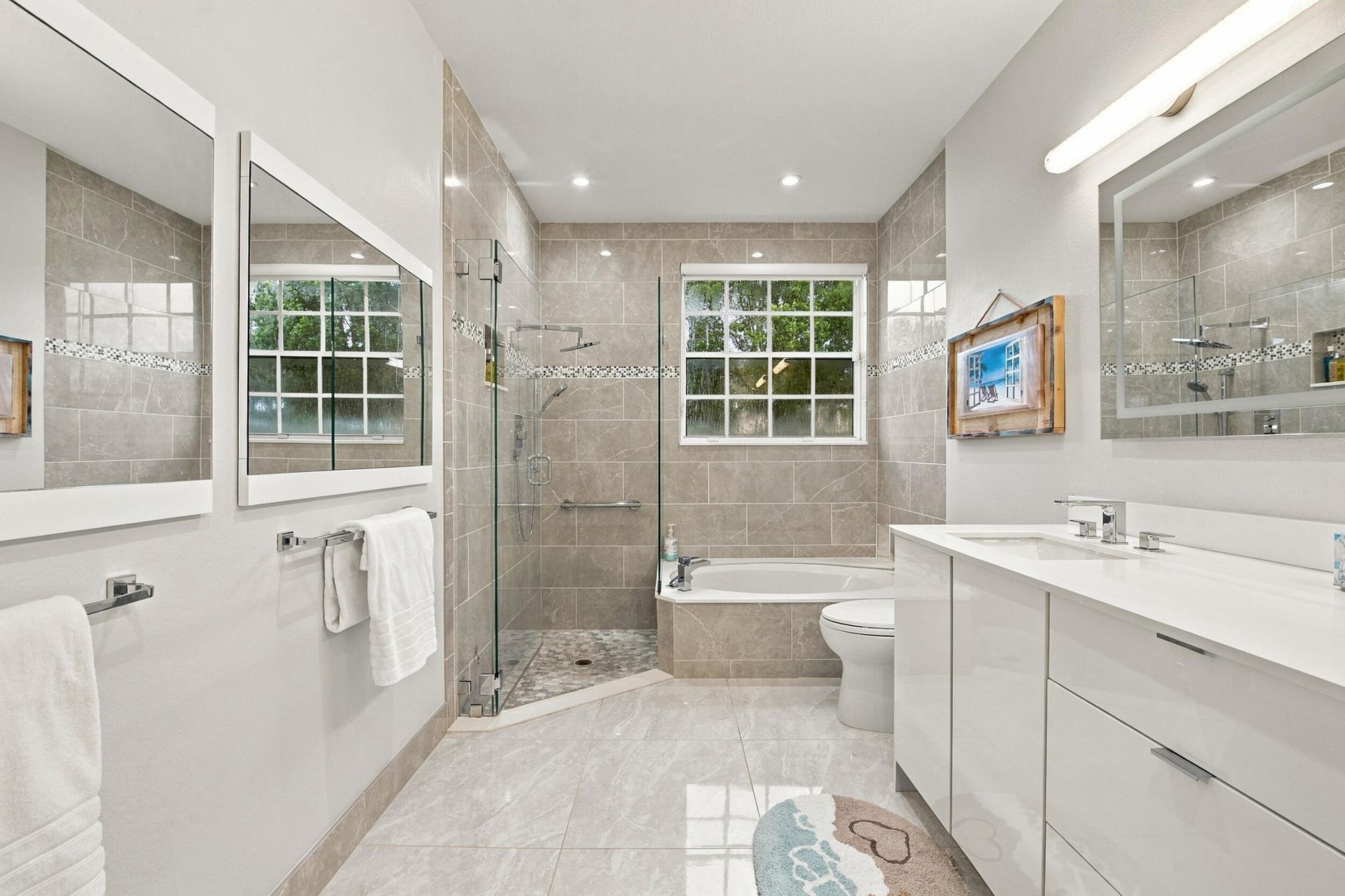 12335 NW 10th Drive, Unit B-5, Coral Springs, FL 33071 Photo