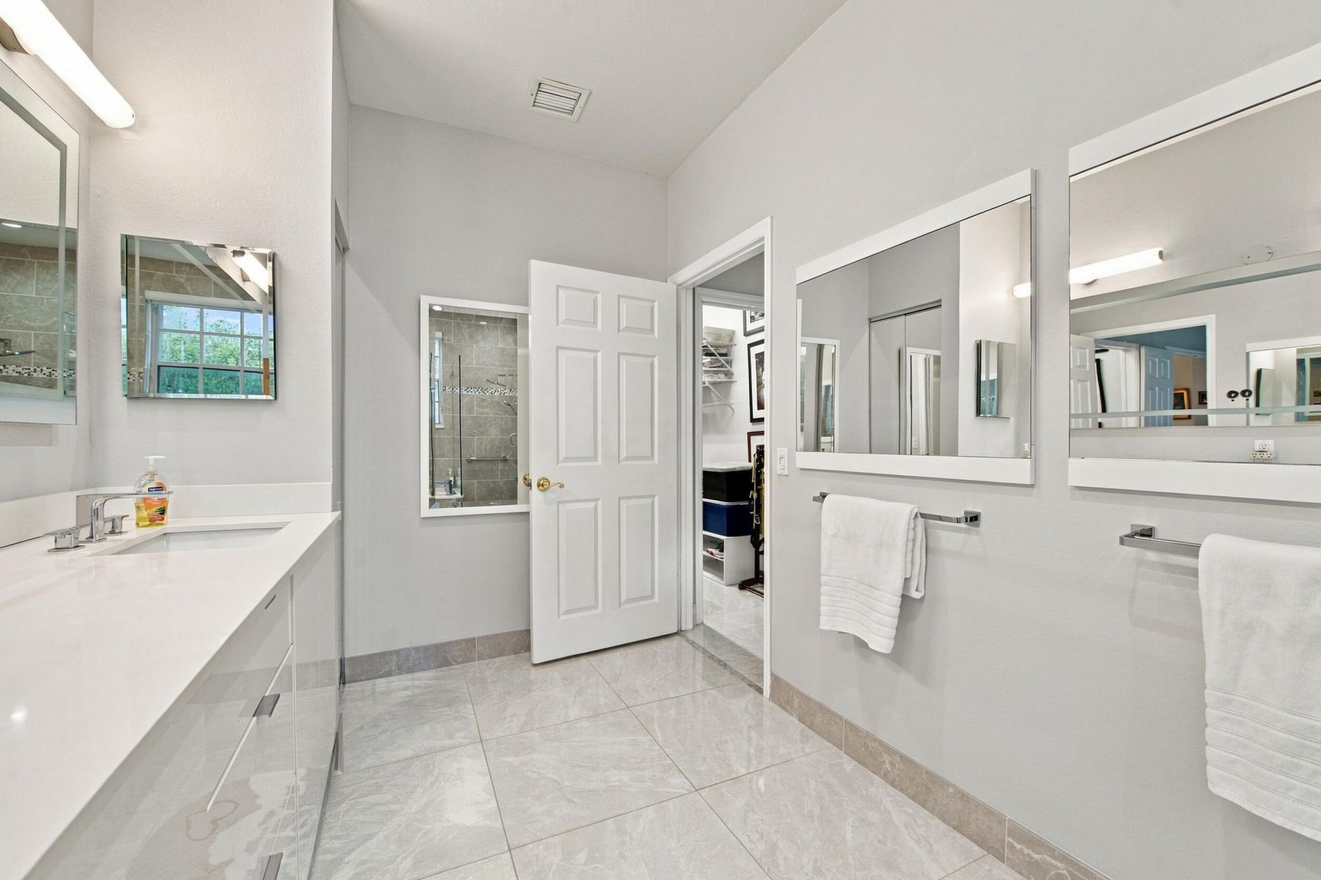12335 NW 10th Drive, Unit B-5, Coral Springs, FL 33071 Photo