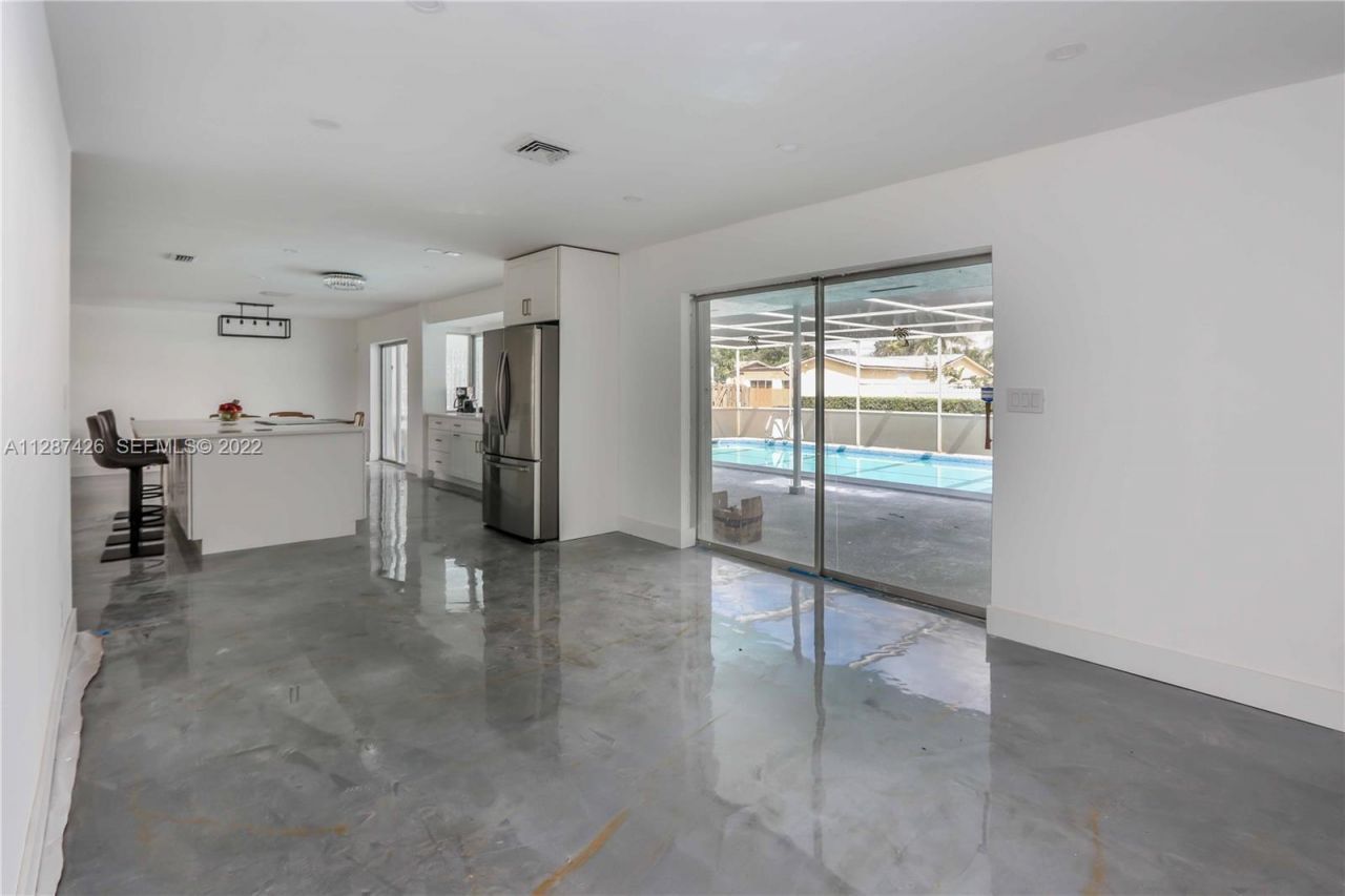5017 Roosevelt Street, Hollywood, FL 33021 Photo