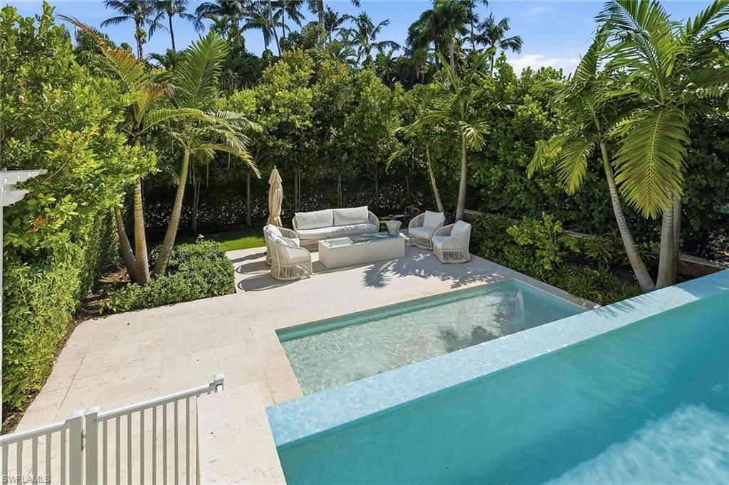 12 Sabre Ln, Naples, FL 34102 Photo
