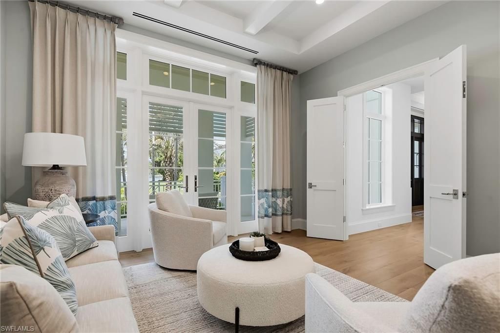 12 Sabre Ln, Naples, FL 34102 Photo