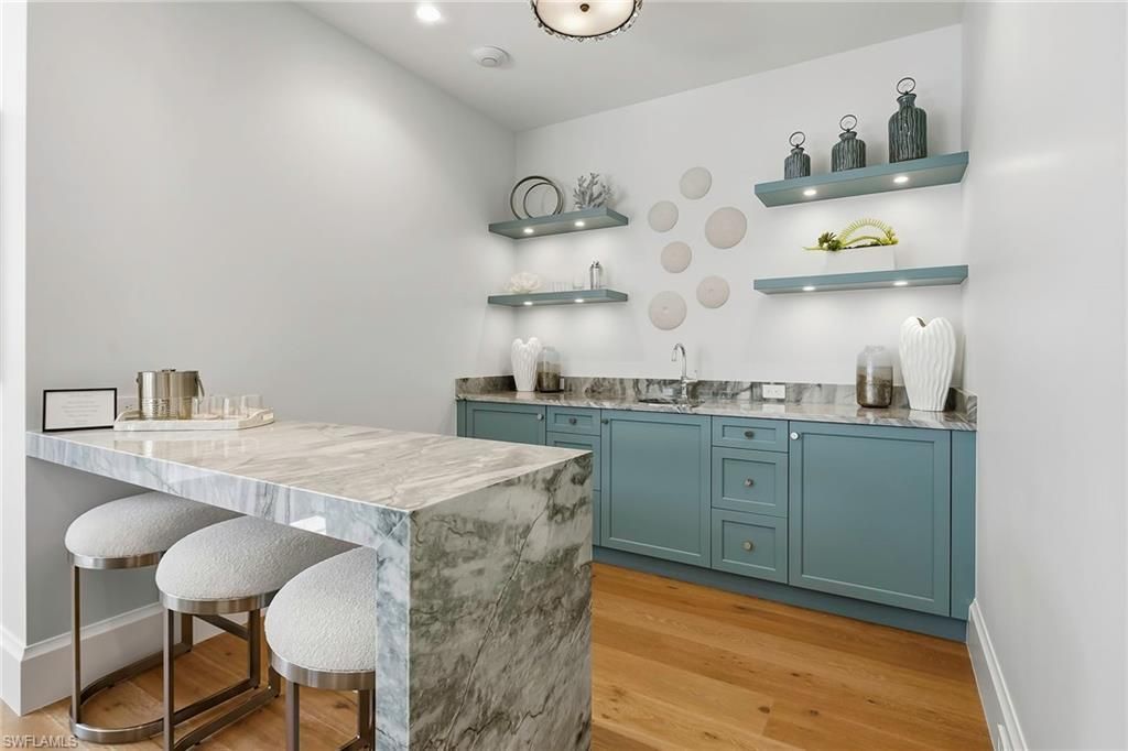 12 Sabre Ln, Naples, FL 34102 Photo