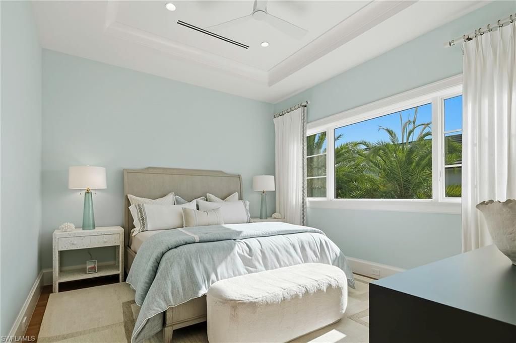 12 Sabre Ln, Naples, FL 34102 Photo