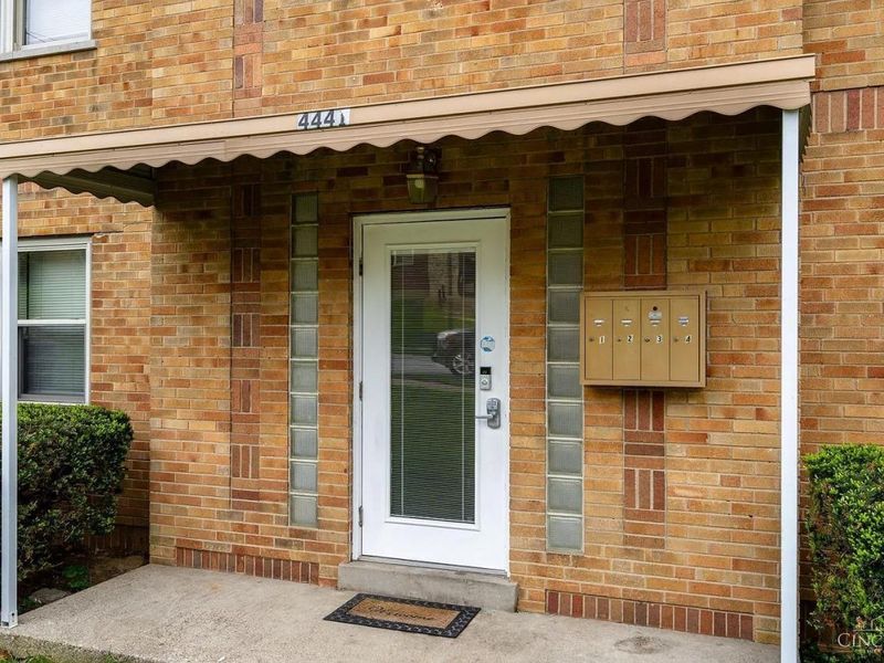 4441 Ridgeview Avenue, Cincinnati, OH 45238 Photo 2