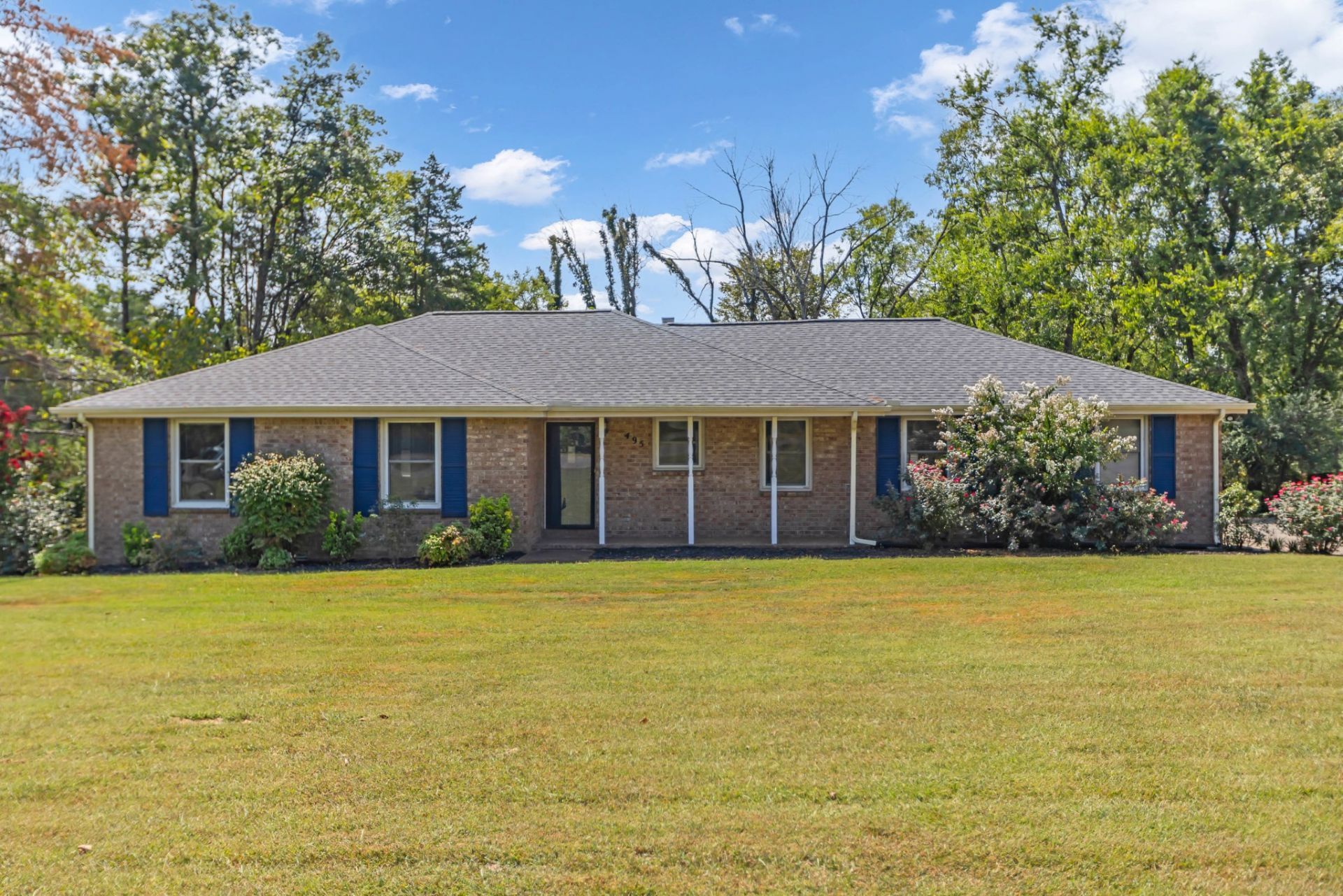 495 Page Dr Mount Juliet, TN 37122